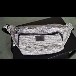 VS PINK Fanny Pack
